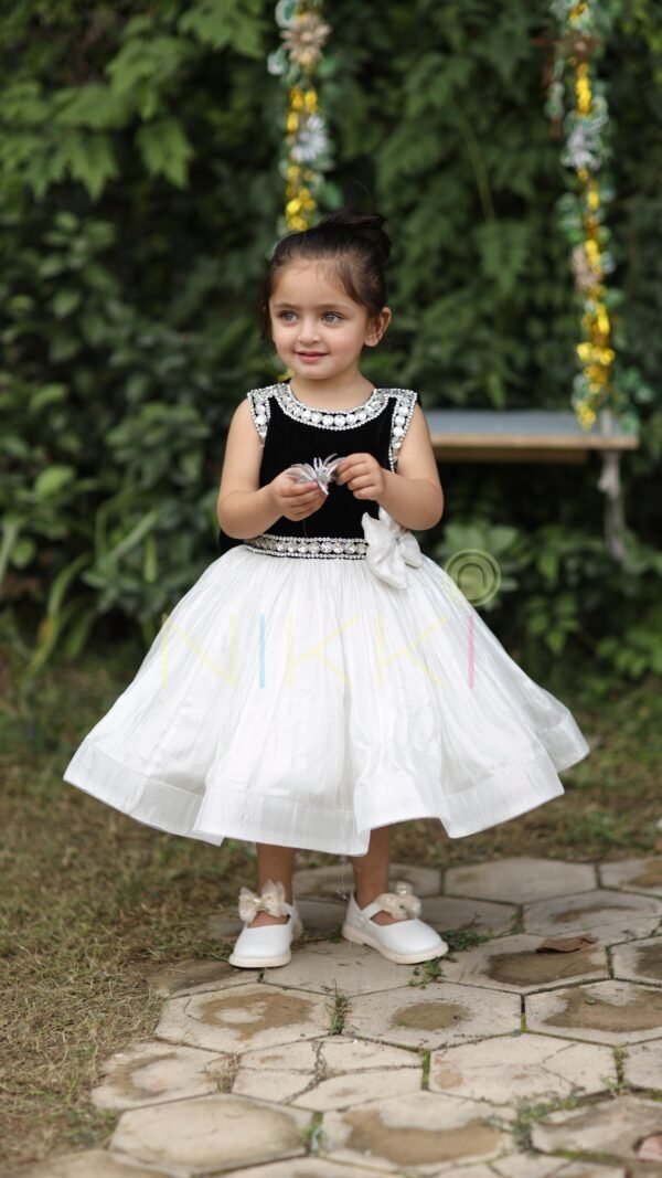 Stella - Image 2